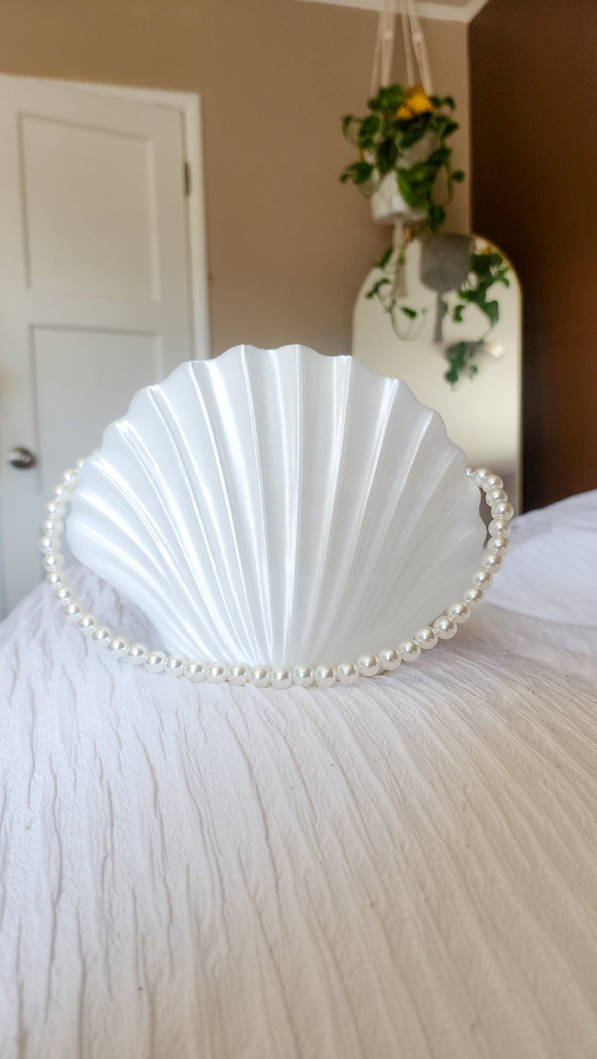 Shell Purse